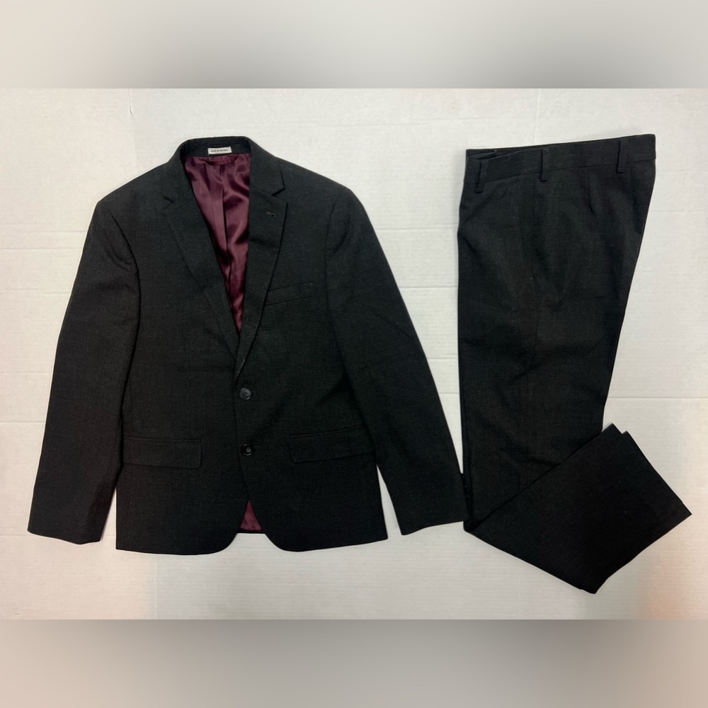 Joseph Abboud Boys Size 14 Blazer /Size 12 Pants Charcoal Gray 2-Button Suit